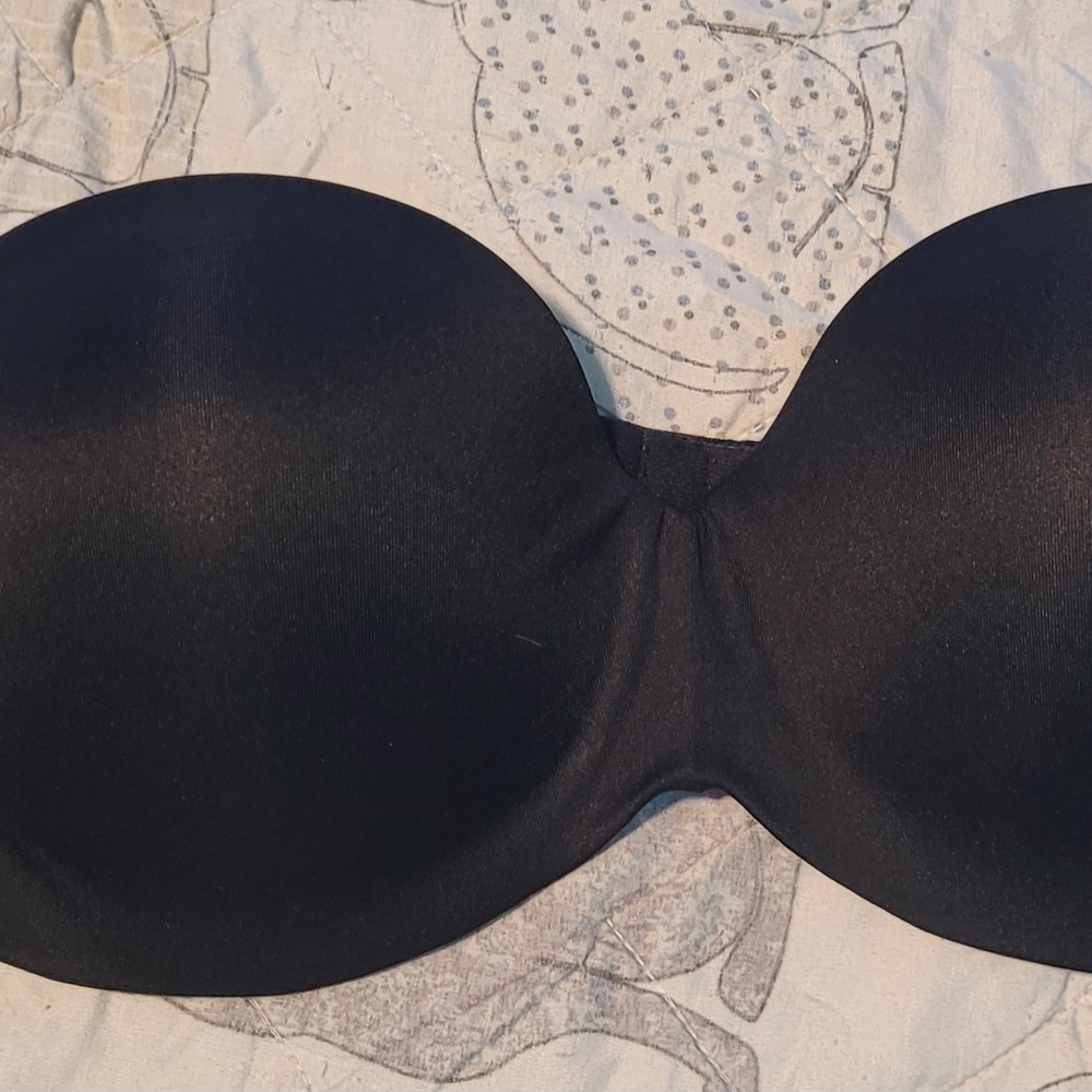 Maidenform Black Strapless Bra 38C